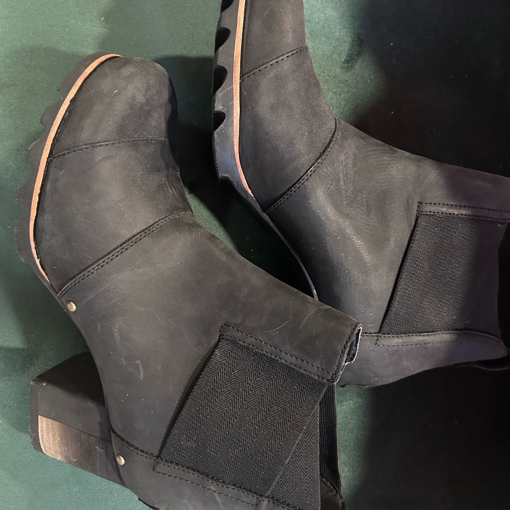 Sorel Black Ankle Boots
